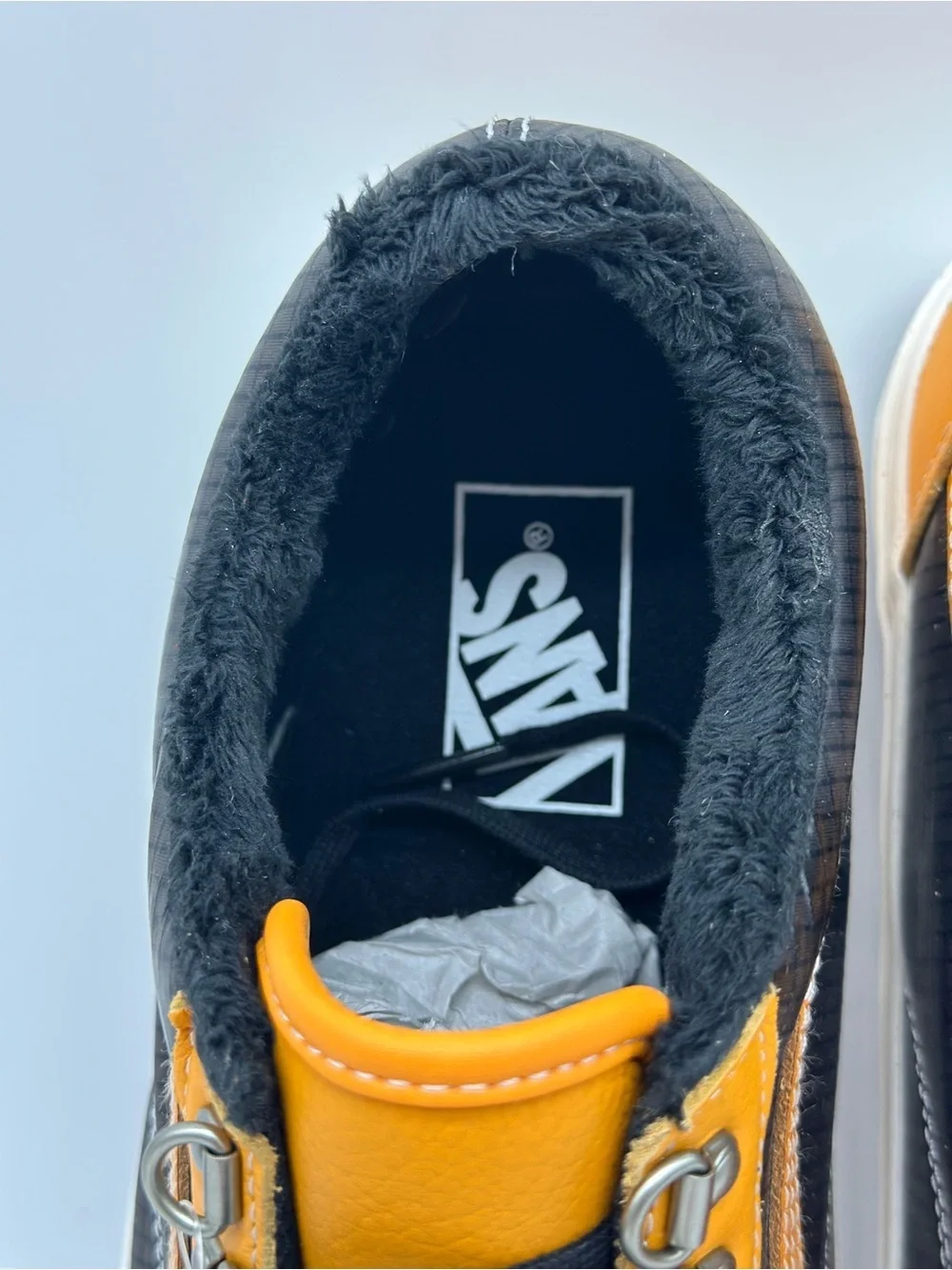 Vans Low Top Sneakers in Mustard Yellow & Black